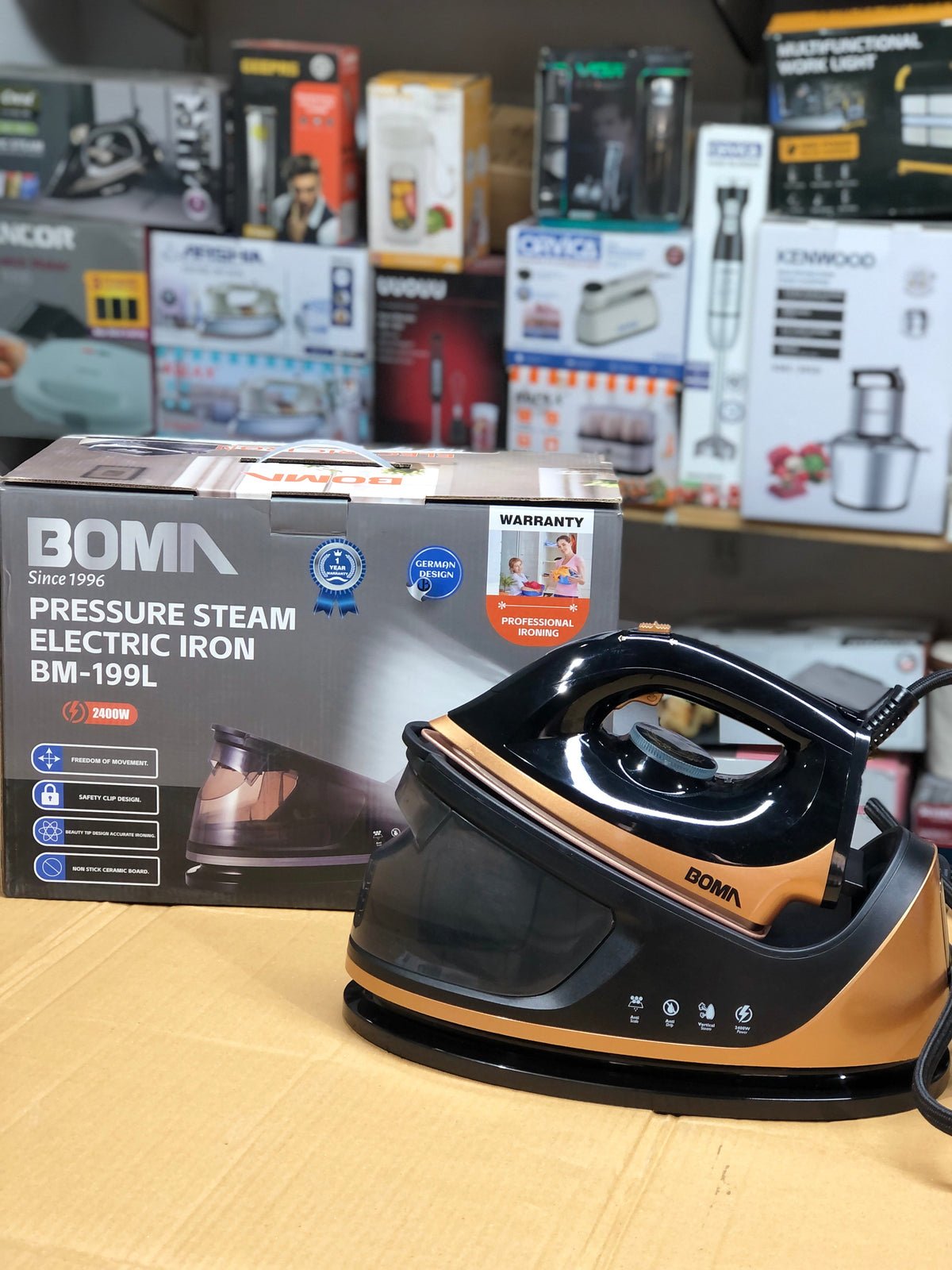 Boma Tank Steam Iron BM-199L