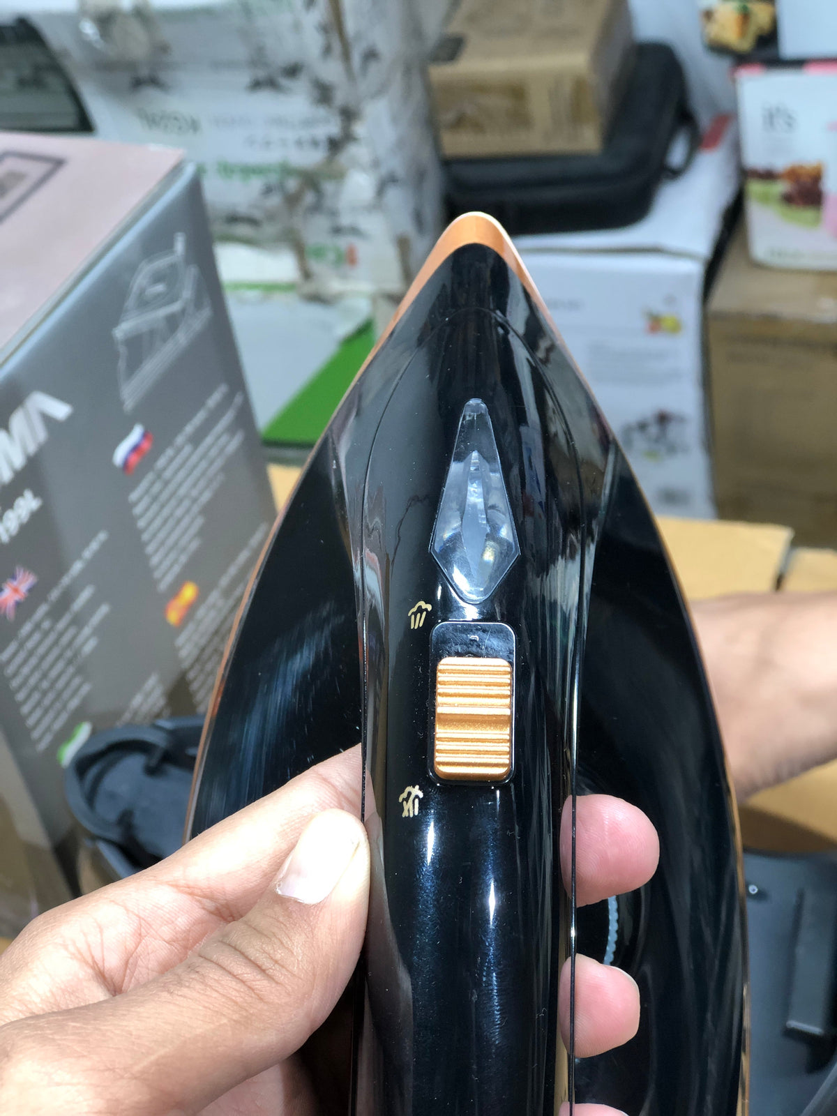 Boma Tank Steam Iron BM-199L