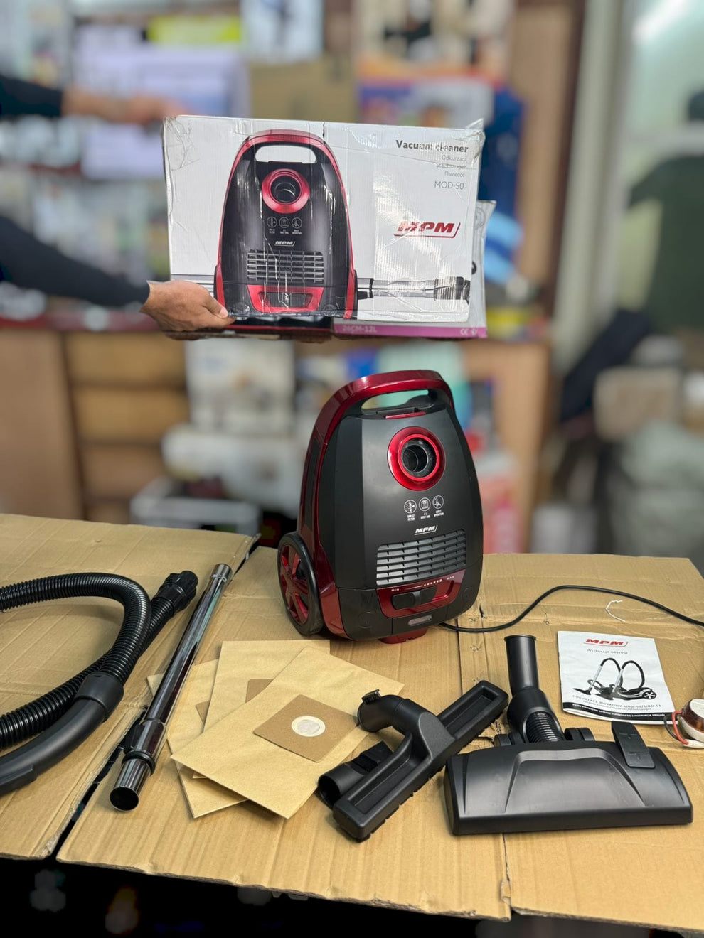 MPM POLAND VACUUM CLEANER (2 YEAR WARRANTY )