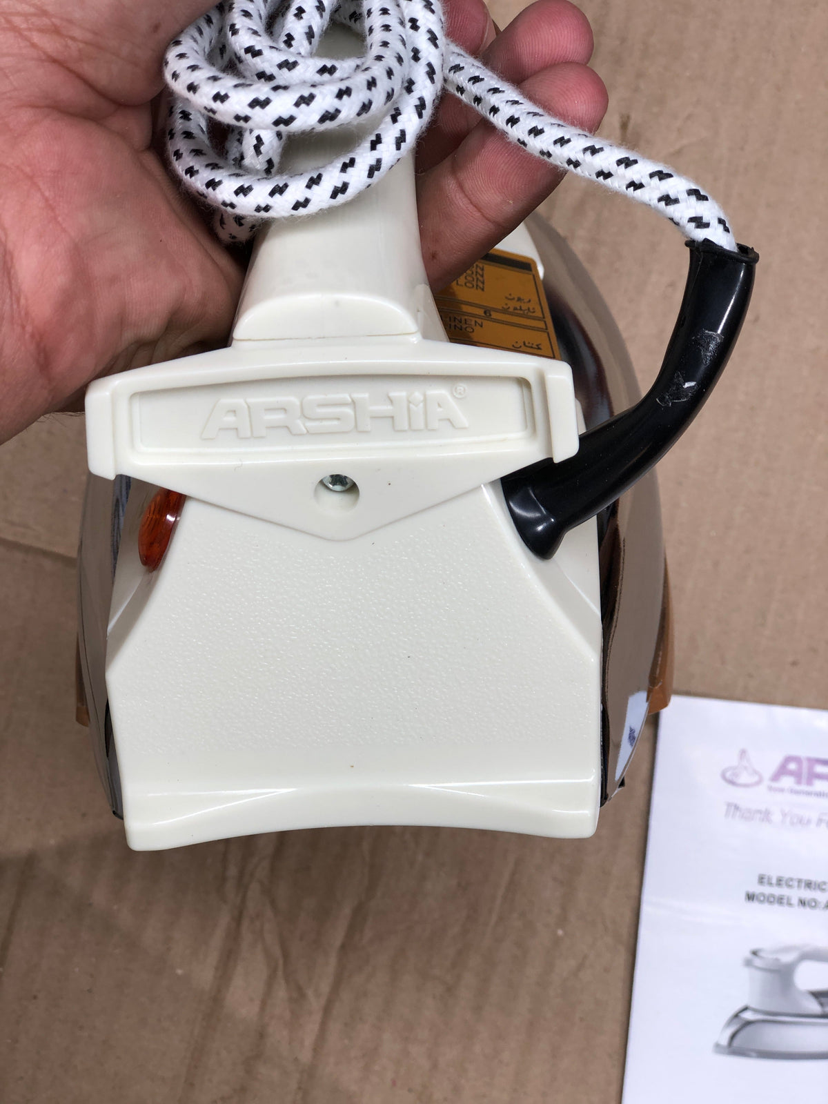 Imported Arshia Heavy Weight Arshia Dry Iron- 1000 to 1200 Watt