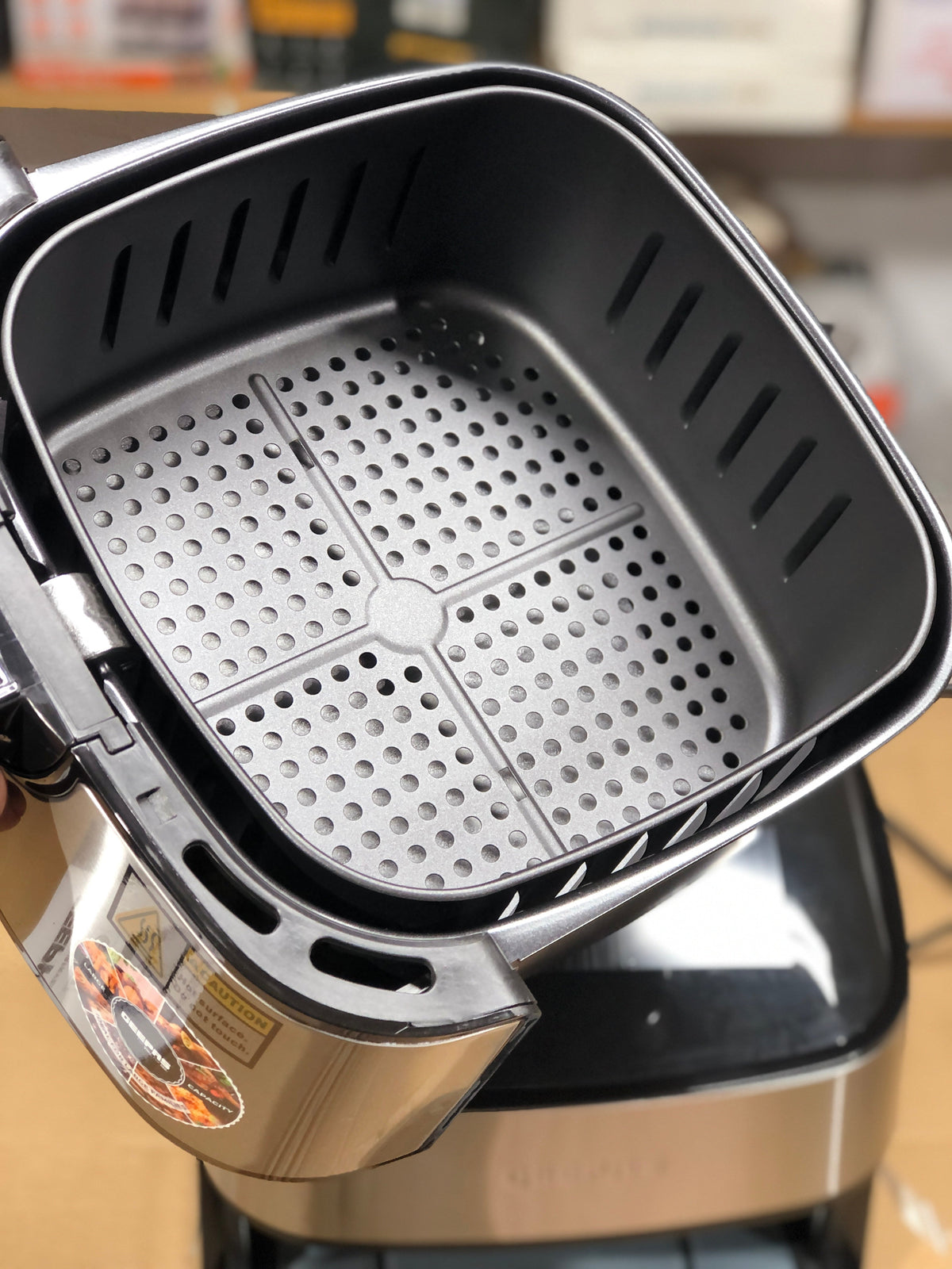 Geepas Digital 7.5L Air Fryer GAF37530